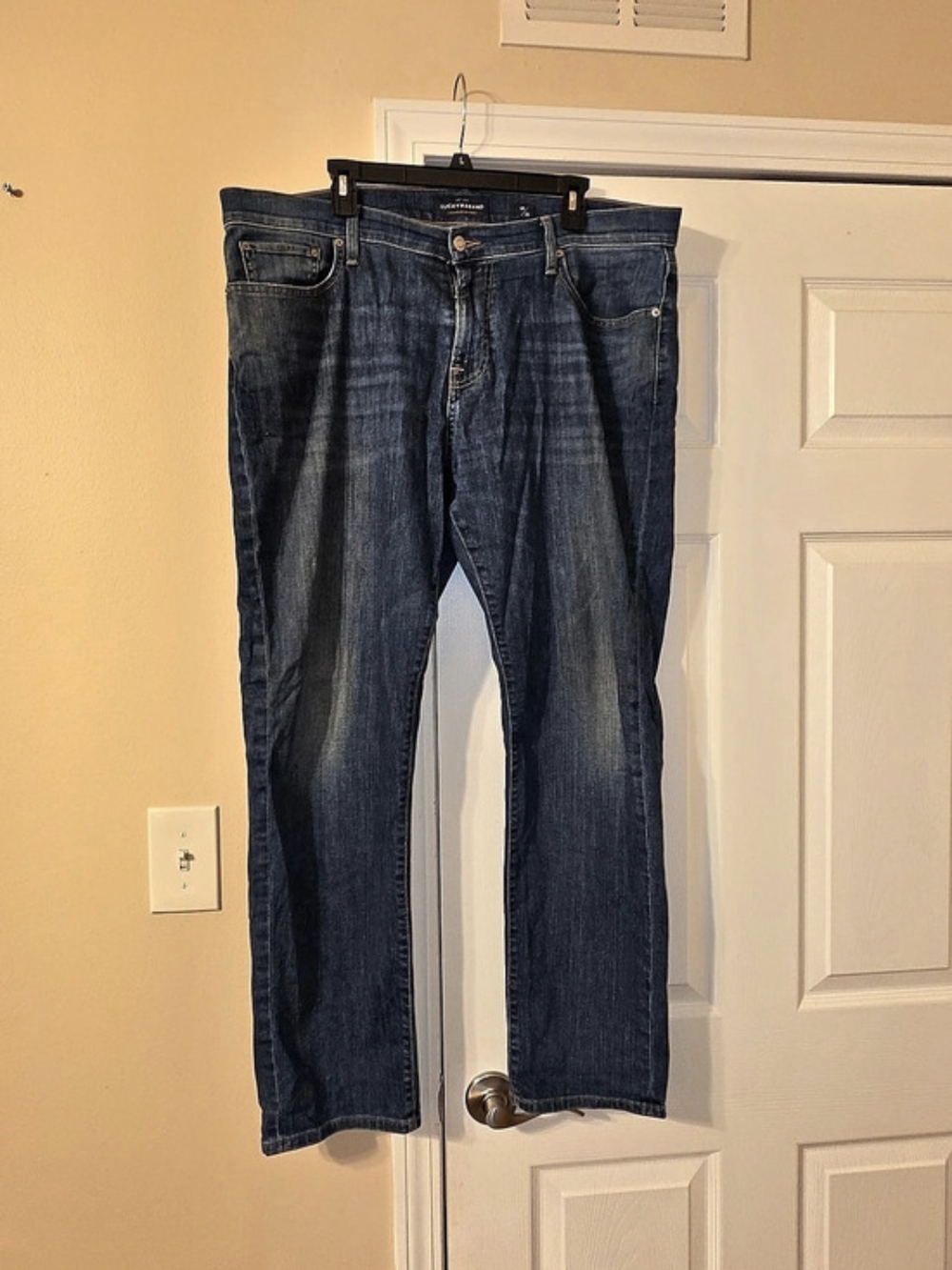 Lucky Brand '221 Original Straight' Men's Jeans Size 38/32